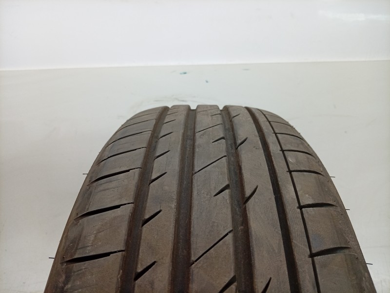 Recambio de refuerzo paragolpes delantero para seat leon 1.5 etsi 85 kw (kl) referencia OEM IAM  2055516 