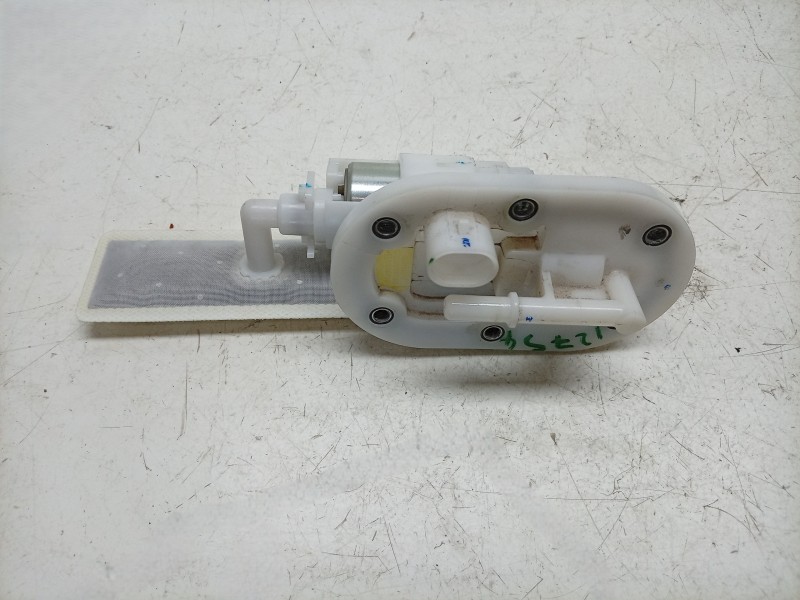 Recambio de bomba combustible para benda napoleon bob 500 referencia OEM IAM  JHA875G11H 