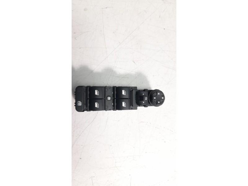 Recambio de mando elevalunas delantero izquierdo para opel corsa f 1.2 referencia OEM IAM 96788281ZD  