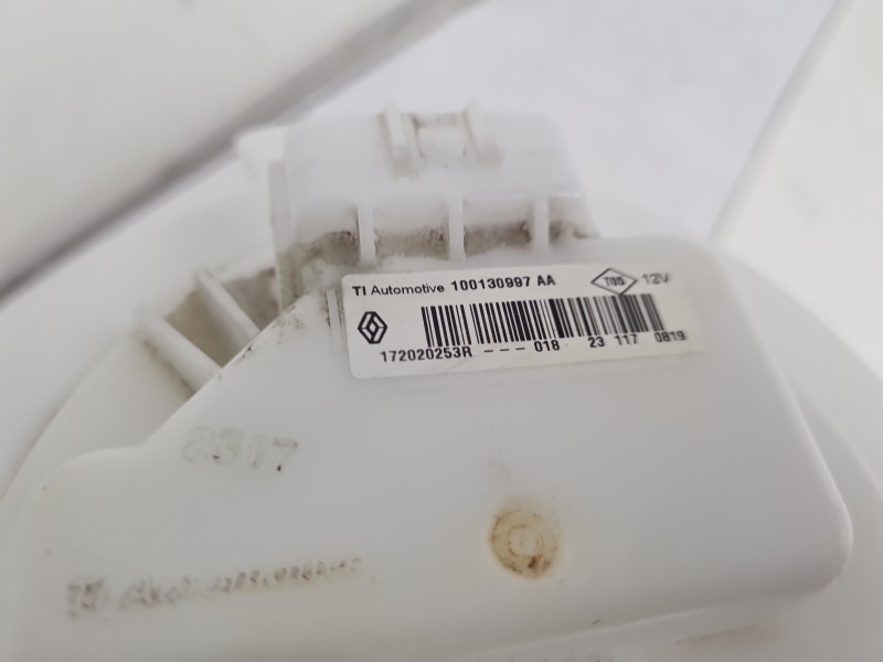Recambio de bomba combustible para dacia sandero iii 1.0 tce 90 referencia OEM IAM  172020253R 