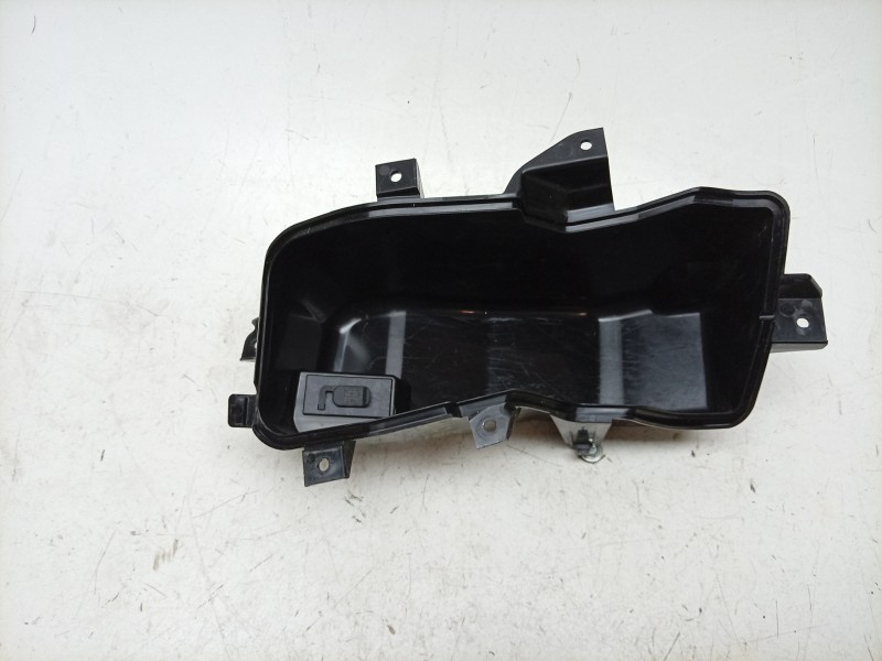 Recambio de guantera para honda pcx pcx 125 (jk05) referencia OEM IAM  81132K1ZJ100 