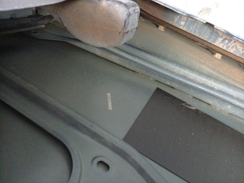 Recambio de puerta delantera izquierda para mercedes-benz clase gla (bm 247) gla 200 (247.787) referencia OEM IAM  2477202703 
