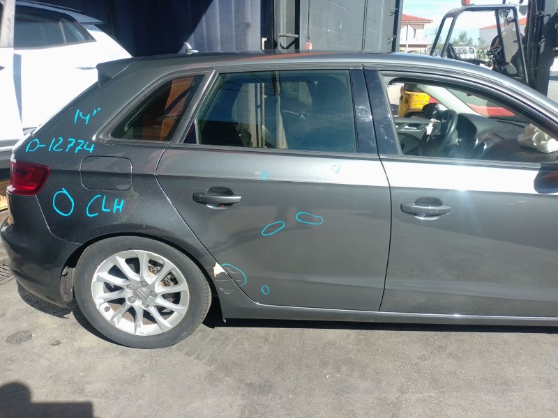Recambio de puerta trasera derecha para audi a3 sportback (8va, 8vf) 1.6 tdi referencia OEM IAM   