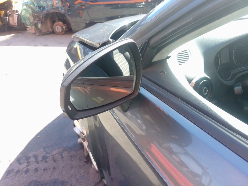 Recambio de retrovisor izquierdo para audi a3 sportback (8va, 8vf) 1.6 tdi referencia OEM IAM   