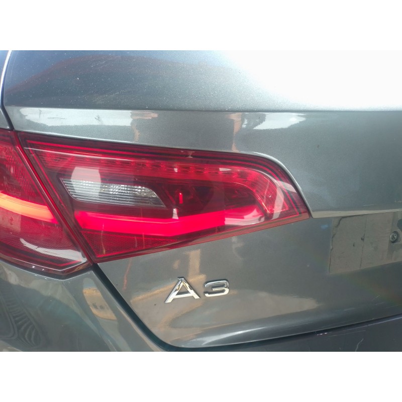 Recambio de piloto trasero izquierdo interior para audi a3 sportback (8va, 8vf) 1.6 tdi referencia OEM IAM   