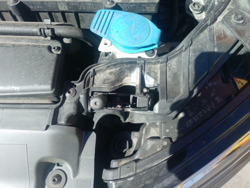 Recambio de cerradura capo para audi a3 sportback (8va, 8vf) 1.6 tdi referencia OEM IAM   