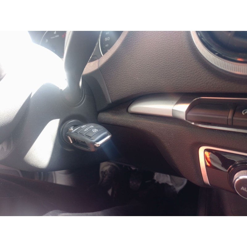 Recambio de conmutador de arranque para audi a3 sportback (8va, 8vf) 1.6 tdi referencia OEM IAM   