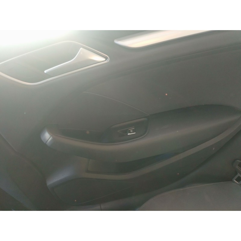 Recambio de mando elevalunas trasero derecho para audi a3 sportback (8va, 8vf) 1.6 tdi referencia OEM IAM   