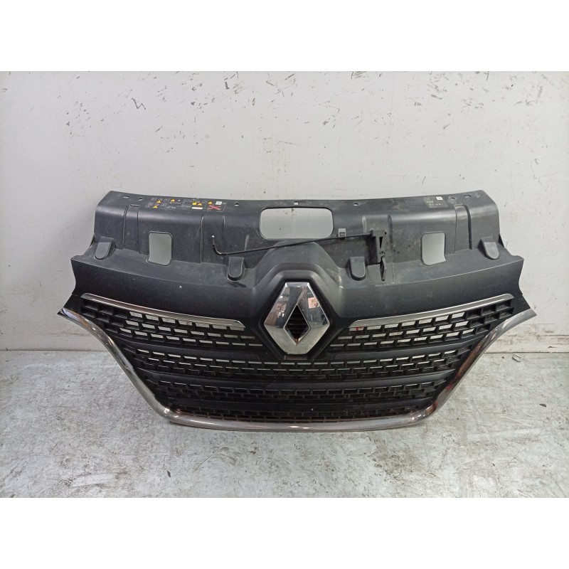 Recambio de rejilla delantera para renault master iii furgoneta (fv) 2.3 dci 150 fwd (fv0f, fv03) referencia OEM IAM   
