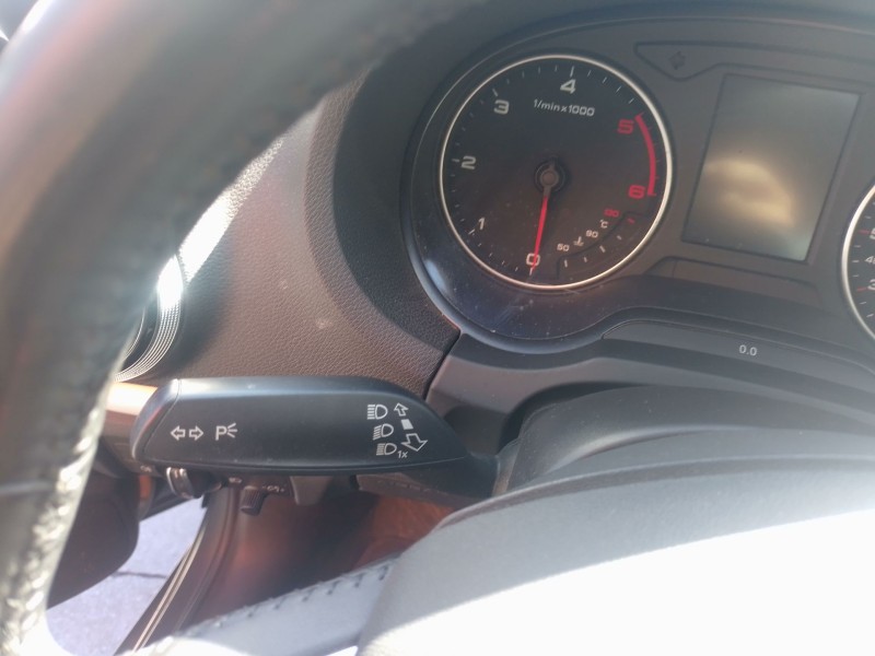 Recambio de mando multifuncion para audi a3 sportback (8va, 8vf) 1.6 tdi referencia OEM IAM   