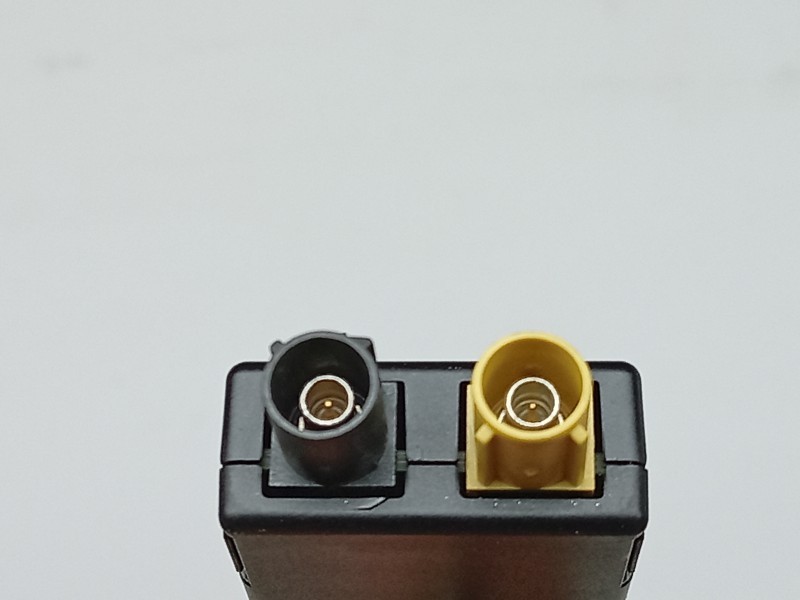 Recambio de amplificador de antena para bmw 4 descapotable (g23, g83) 420 d mild-hybrid referencia OEM IAM  65205A73DB4 
