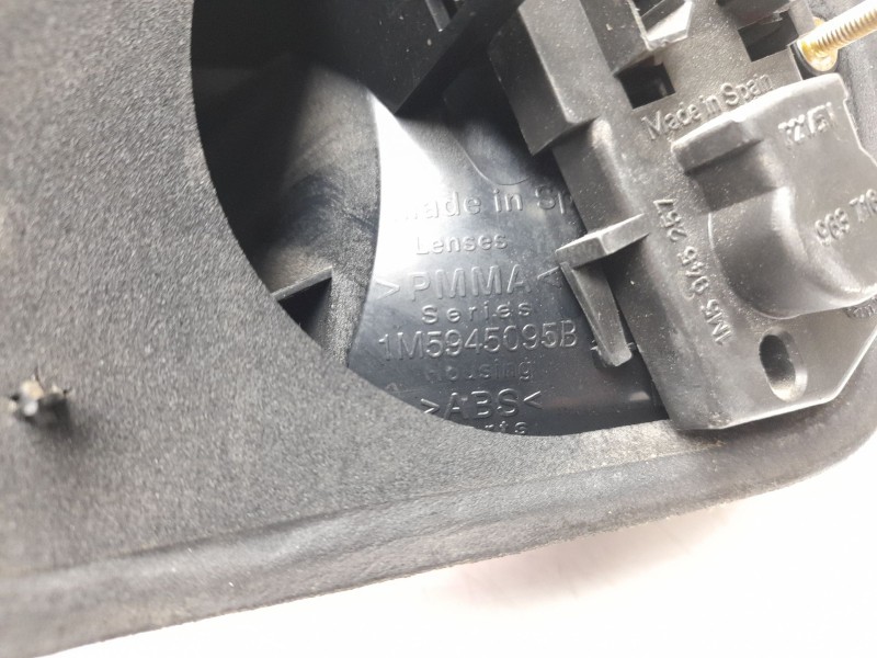 Recambio de piloto trasero izquierdo para seat toledo ii (1m2) 1.9 tdi referencia OEM IAM  1M5945095B 103F21131771/16854231/9030
