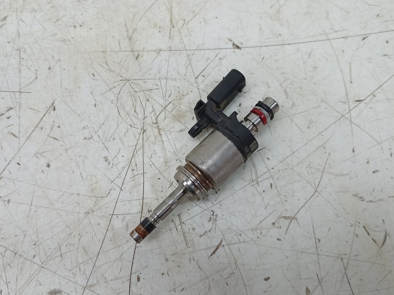 Recambio de inyector para volkswagen t-roc (a11, d11) 1.5 tsi referencia OEM IAM 01400200920 04E906036AD 