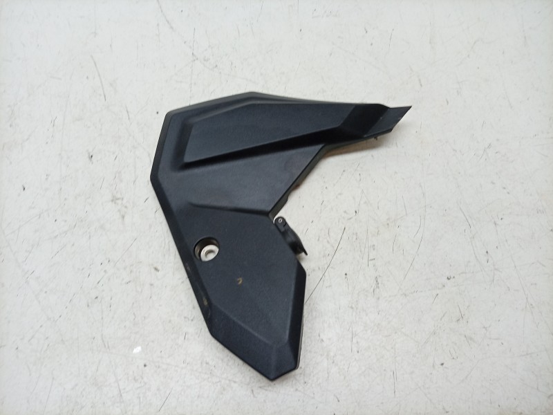 Recambio de moldura para bmw f 900 r f 900 r referencia OEM IAM  46639899159 
