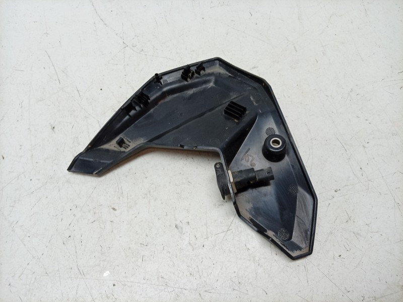 Recambio de moldura para bmw f 900 r f 900 r referencia OEM IAM  46639899159 
