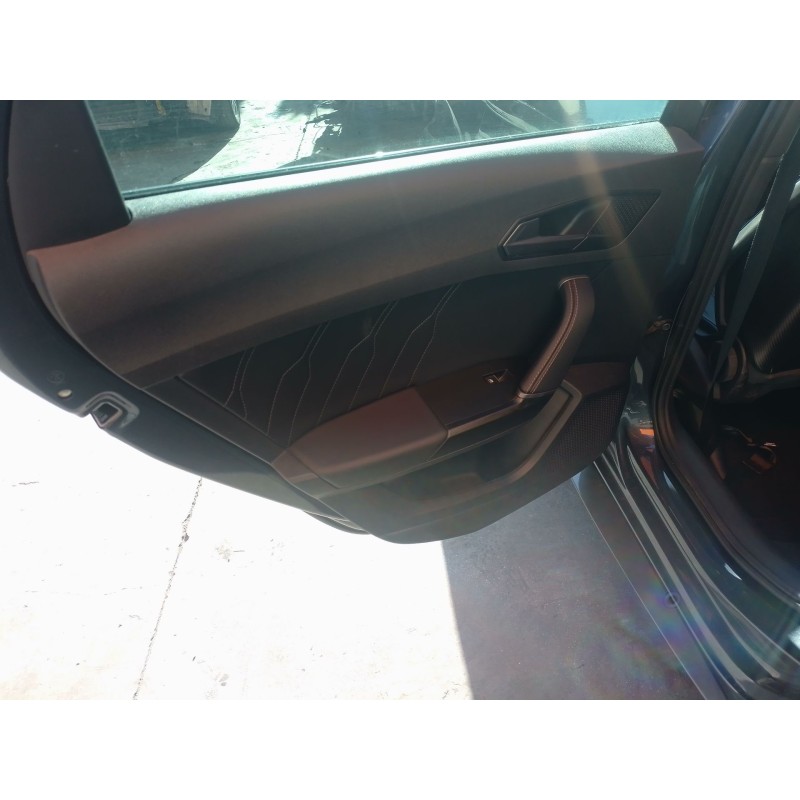 Recambio de elevalunas trasero izquierdo para cupra leon sportstourer (kl8, ku8, kud) 2.0 tsi 4drive referencia OEM IAM   