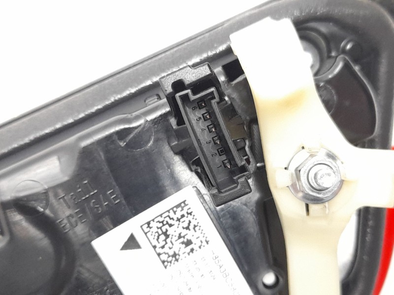 Recambio de piloto trasero derecho interior para bmw 3 touring m3 competition xdrive referencia OEM IAM  63215A3BC62 