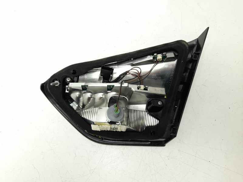 Recambio de piloto trasero izquierdo interior para opel crossland referencia OEM IAM  39235959 