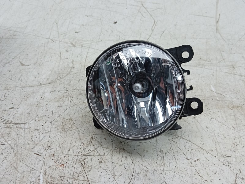Recambio de faro antiniebla derecho para dacia sandero iii 1.0 tce 90 referencia OEM IAM  261500097R 10119960006/2370103/1322618