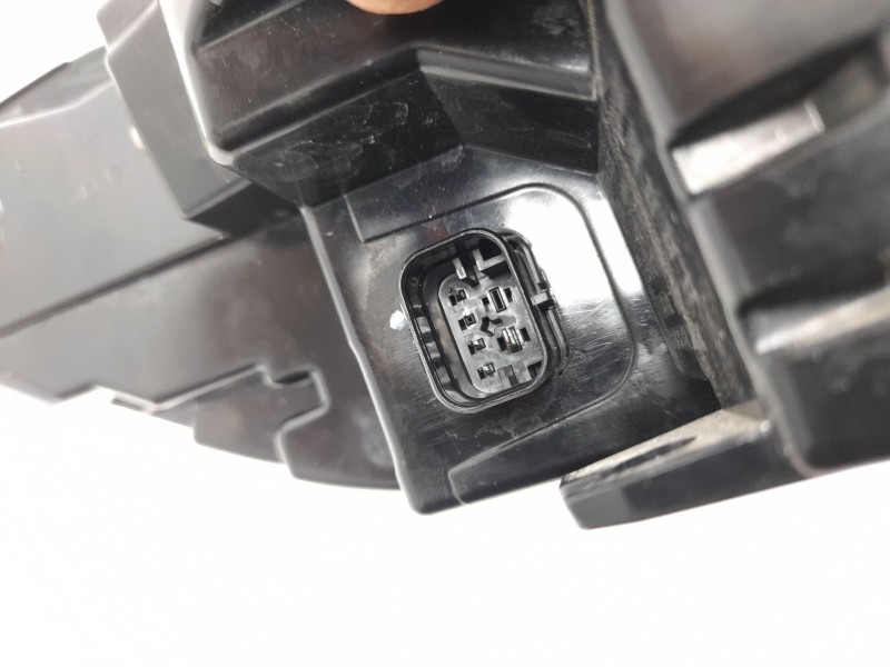 Recambio de piloto trasero derecho para bmw 3 touring m3 competition xdrive referencia OEM IAM  63215A3BC72 