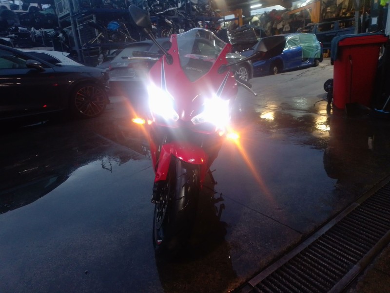 honda cbr (601cc - ) del año 2026