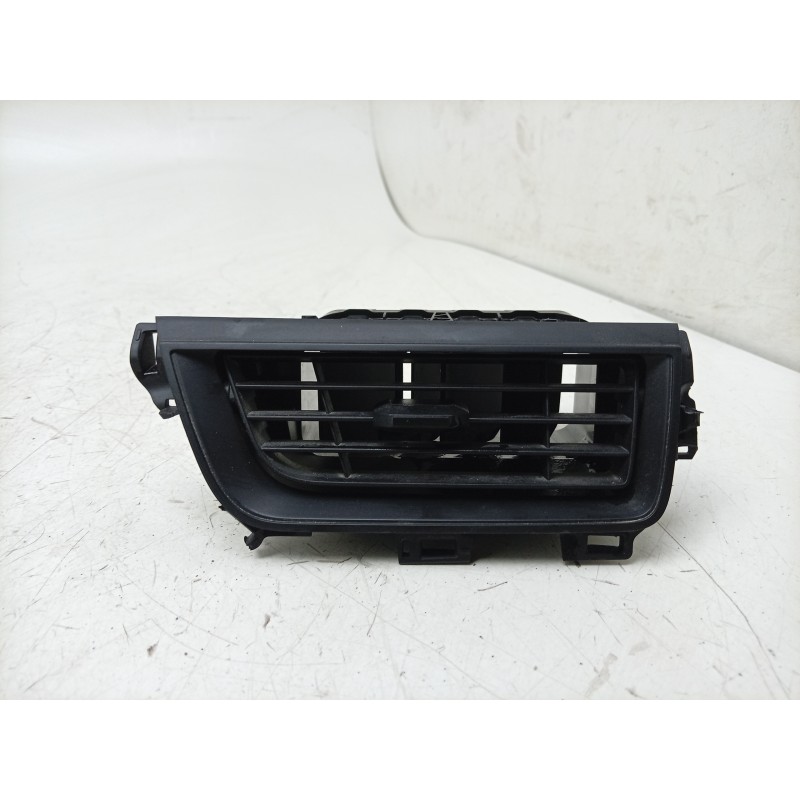 Recambio de aireador derecho para renault express furgón/monospace 1.5 blue dci 75 (f6aa) referencia OEM IAM  687607999R 