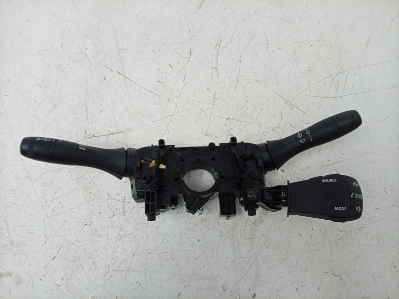 Recambio de mando multifuncion para renault express furgón/monospace 1.5 blue dci 75 (f6aa) referencia OEM IAM  255671844R 