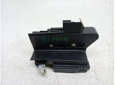 CERRADURA PUERTA TRASERA IZQUIERDA 825033052R 