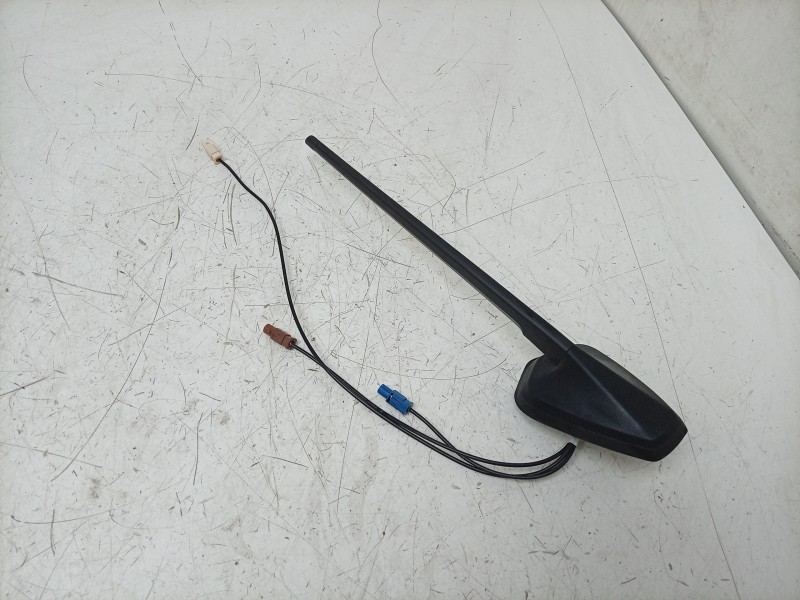 Recambio de antena para renault express furgón/monospace 1.5 blue dci 75 (f6aa) referencia OEM IAM  282178599R 