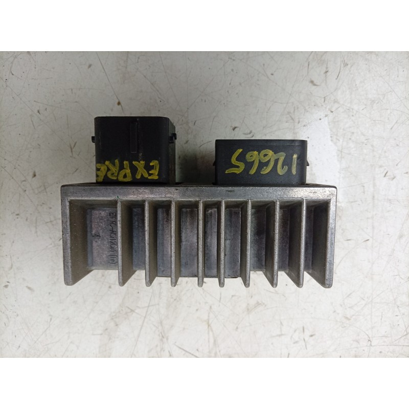 Recambio de caja precalentamiento para renault express furgón/monospace 1.5 blue dci 75 (f6aa) referencia OEM IAM 01159927 27120