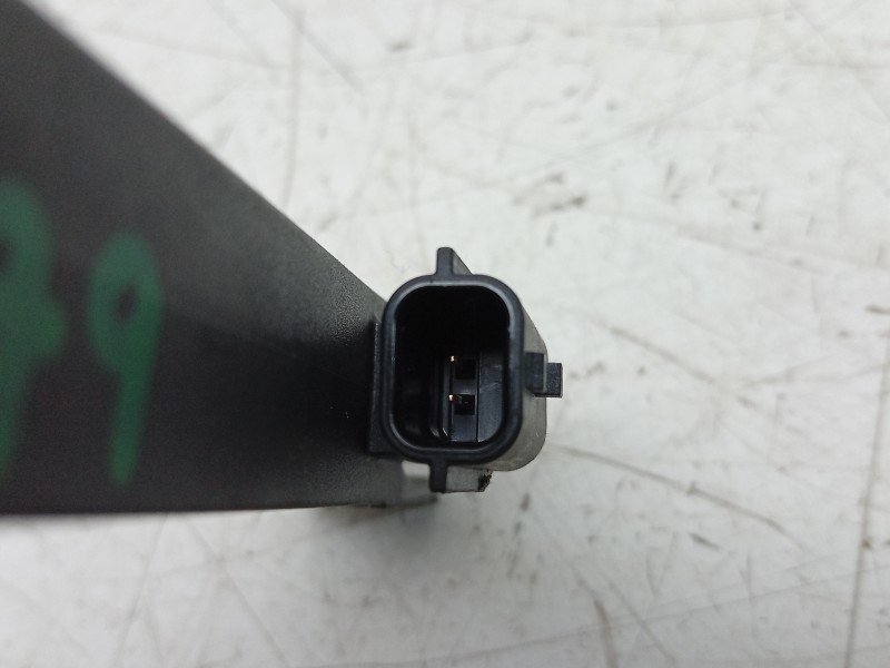 Recambio de amplificador de antena para dacia sandero iii 1.0 tce 90 eco-g referencia OEM IAM A2C38859100 285908268R 