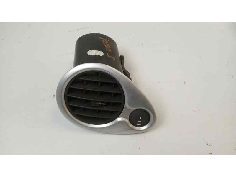 Recambio de rejilla aireadora para renault clio iii dynamique referencia OEM IAM 402064911R  