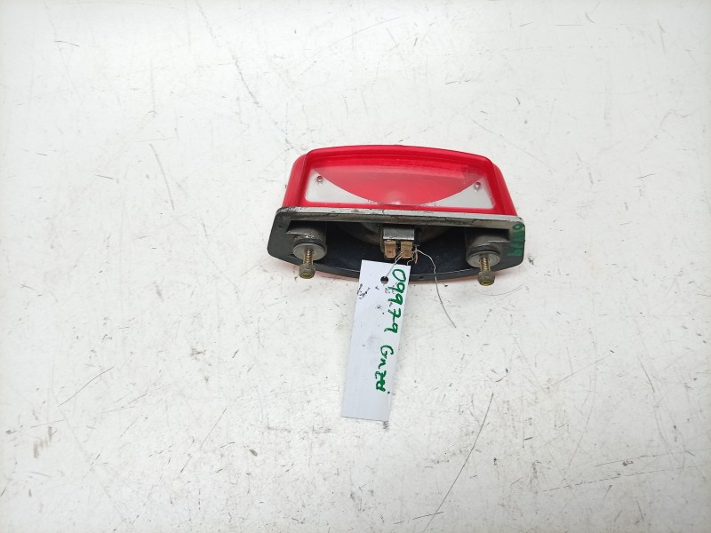 Recambio de piloto trasero central para guzzi nevada nevada 750 referencia OEM IAM  GU31740960 
