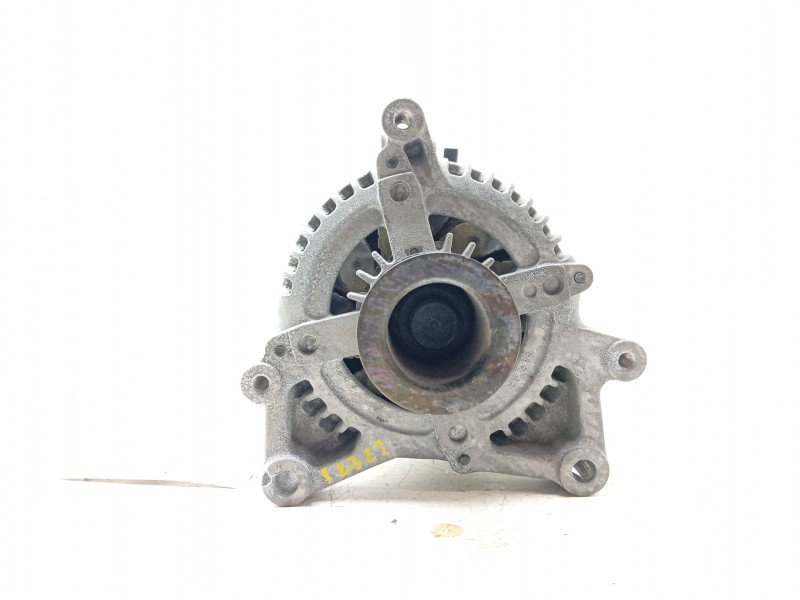Recambio de alternador para bmw 1 (f40) 118 d referencia OEM IAM 1042119200 8627124 ALF670A04HQ