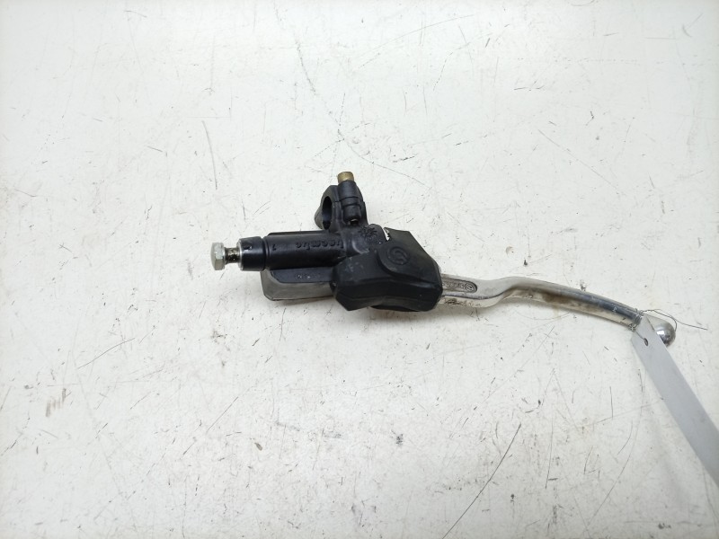 Recambio de bomba freno para guzzi nevada nevada 750 referencia OEM IAM  AP8113620 