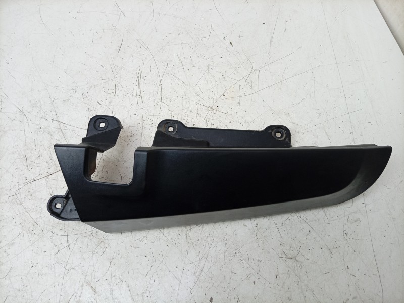 Recambio de moldura para renault express furgón/monospace 1.5 blue dci 75 (f6aa) referencia OEM IAM  903909258R 