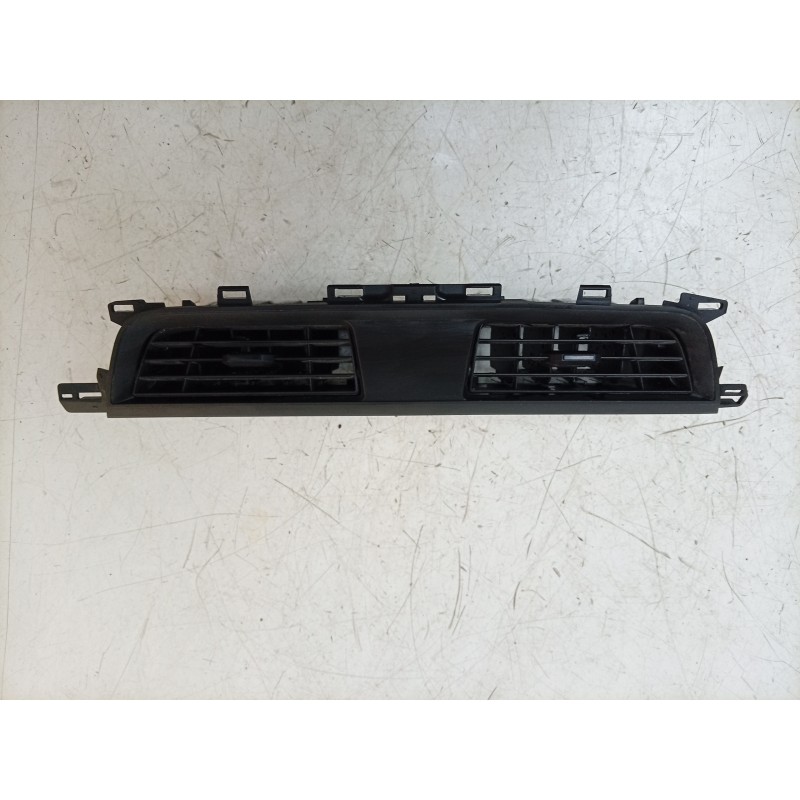 Recambio de aireador central para renault express furgón/monospace 1.5 blue dci 75 (f6aa) referencia OEM IAM  687608243R 