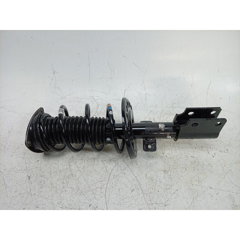 Recambio de amortiguador delantero izquierdo para peugeot 308 sw iii (fc_, fj_, fr_, f4_, fn_) bluehdi 130 (fcyhzl, fcyhzt) refe