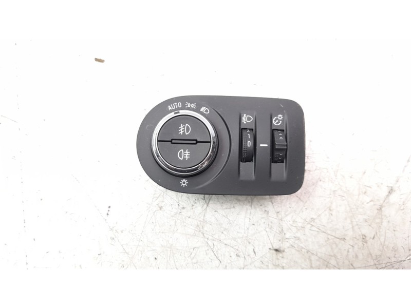 Recambio de mando luces para opel corsa f 1.2 referencia OEM IAM 39201665  