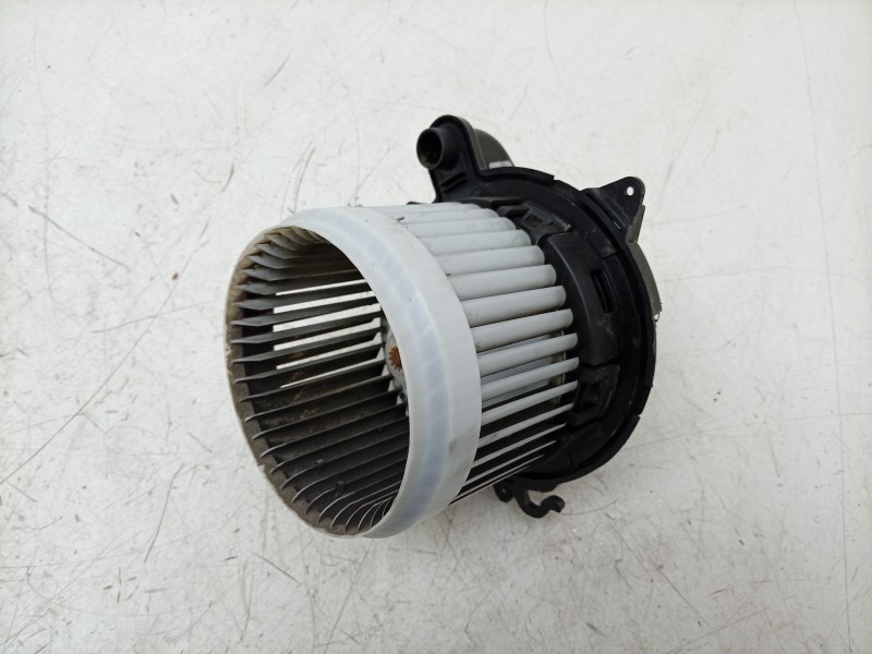 Recambio de ventilador calefaccion para renault express furgón/monospace 1.5 blue dci 75 (f6aa) referencia OEM IAM  272107302R V