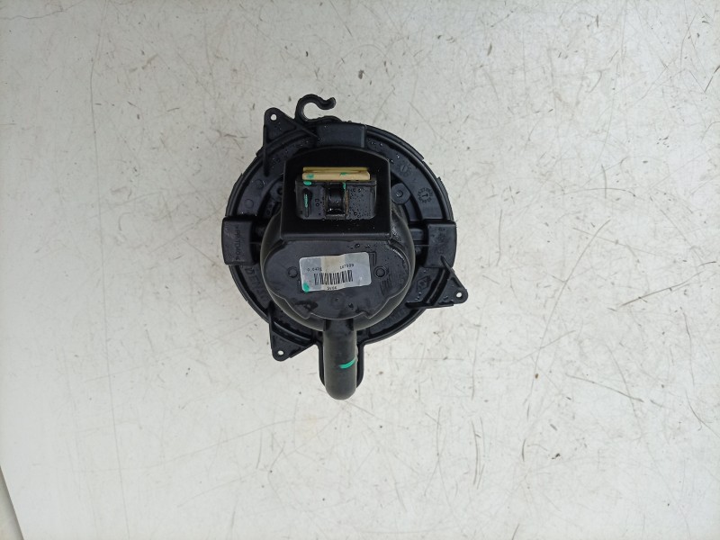 Recambio de ventilador calefaccion para renault express furgón/monospace 1.5 blue dci 75 (f6aa) referencia OEM IAM  272107302R V