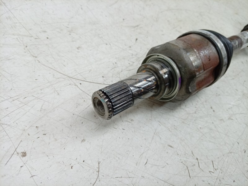 Recambio de transmision delantera izquierda para renault clio v (b7_) 1.0 lpg (b7mt) referencia OEM IAM 391000823R 391018503R R1