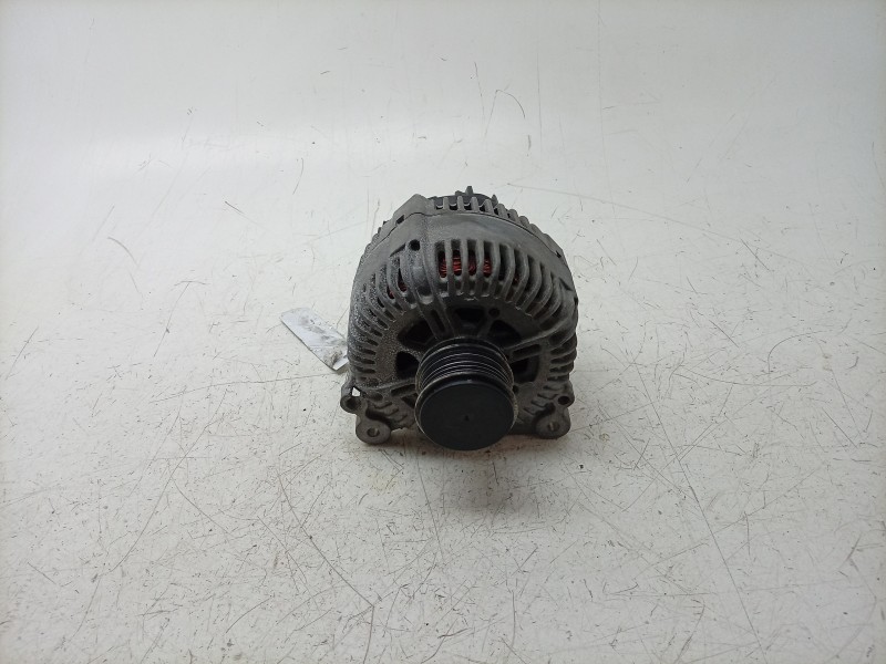 Recambio de alternador para volkswagen passat b6 variant (3c5) 2.0 tdi 16v referencia OEM IAM  021903026L ALF490551HQ/ALF490551V