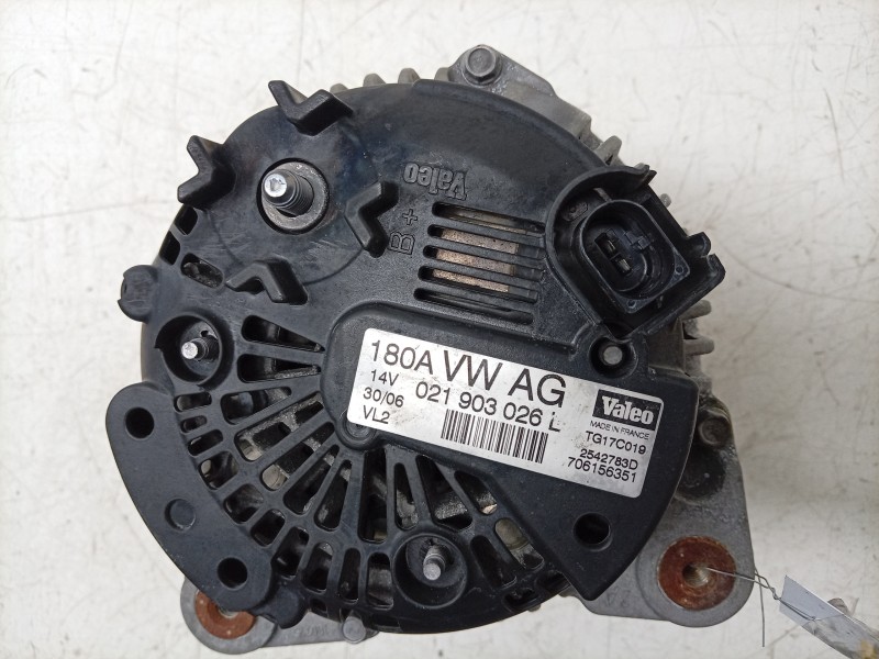 Recambio de alternador para volkswagen passat b6 variant (3c5) 2.0 tdi 16v referencia OEM IAM  021903026L ALF490551HQ/ALF490551V