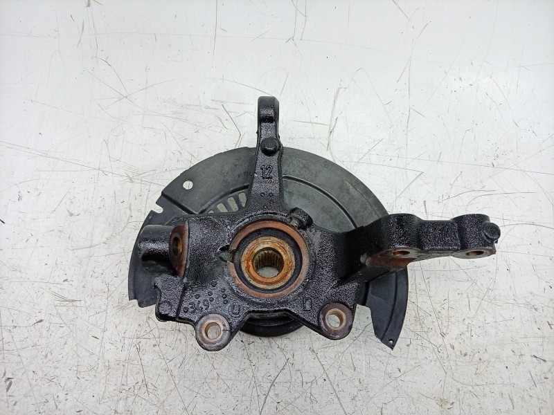 Recambio de mangueta delantera izquierda para renault clio v (b7_) 1.0 lpg (b7mt) referencia OEM IAM  400152588R 765916/ZZPRE038