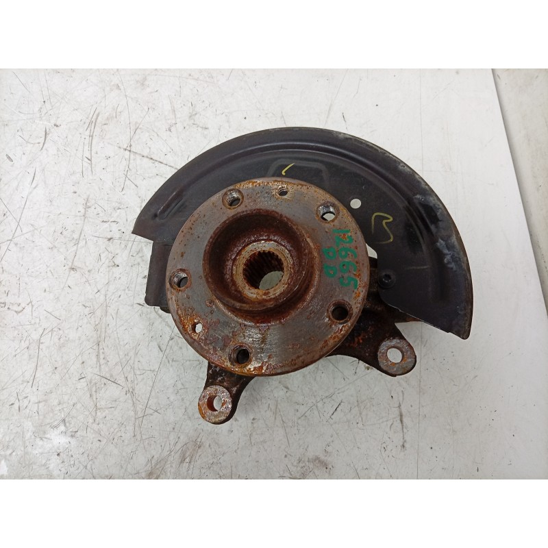 Recambio de mangueta delantera derecha para renault express furgón/monospace 1.5 blue dci 75 (f6aa) referencia OEM IAM  40014048