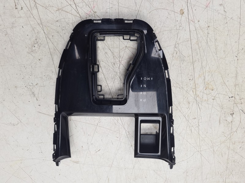 Recambio de embellecedor para subaru outback (bs) 2.5 awd (bs9) referencia OEM IAM  35179AN01B 