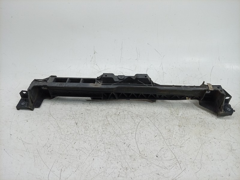 Recambio de travesaño superior para peugeot 308 sw iii (fc_, fj_, fr_, f4_, fn_) bluehdi 130 (fcyhzl, fcyhzt) referencia OEM IAM
