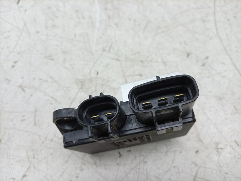 Recambio de rele electroventiladores para toyota yaris (_p21_, _pa1_, _ph1_) 1.5 hybrid (mxph11) referencia OEM IAM  89257499300