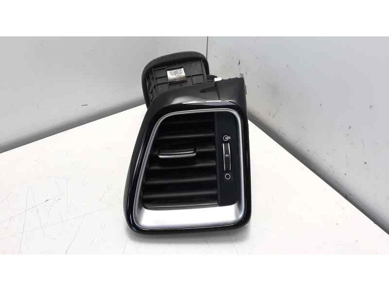 Recambio de rejilla aireadora para kia ceed 1.6 crdi cat referencia OEM IAM 97490J7100  